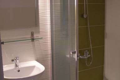 łazienka pok&oacute;j 2 osobowy 