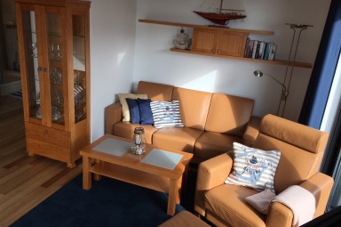 Apa. Aloza7 - pok&oacute;j dzienny z rozkładana 2 os. kanapą z tv