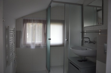 łazienka apartament mansardowy