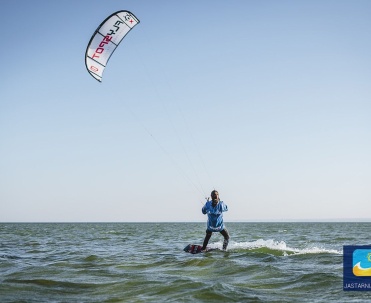 Kitesurfing w Juracie i okolicy.